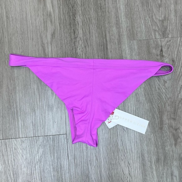 Kopper & Zink Women's Magenta Evie High Leg Cheeky Cut Bikini Swim Bottoms sz L - Picture 2 of 5